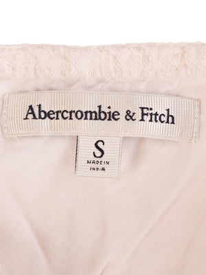 Abercrombie & Fitch Kjole - S / Hvid / Kvinde - SassyLAB Secondhand