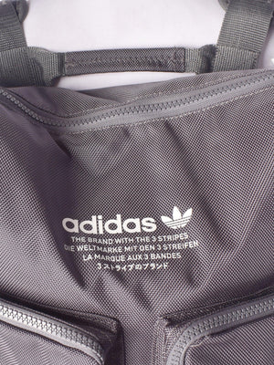 Adidas Taske - One Size / Grå / Kvinde - SassyLAB Secondhand