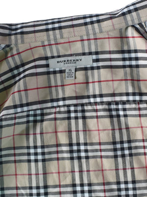 Burberry Skjorte - XL / Beige / Kvinde - SassyLAB Secondhand