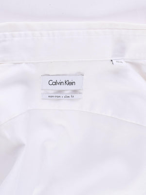 Skjorte fra Calvin Klein - SassyLAB Secondhand