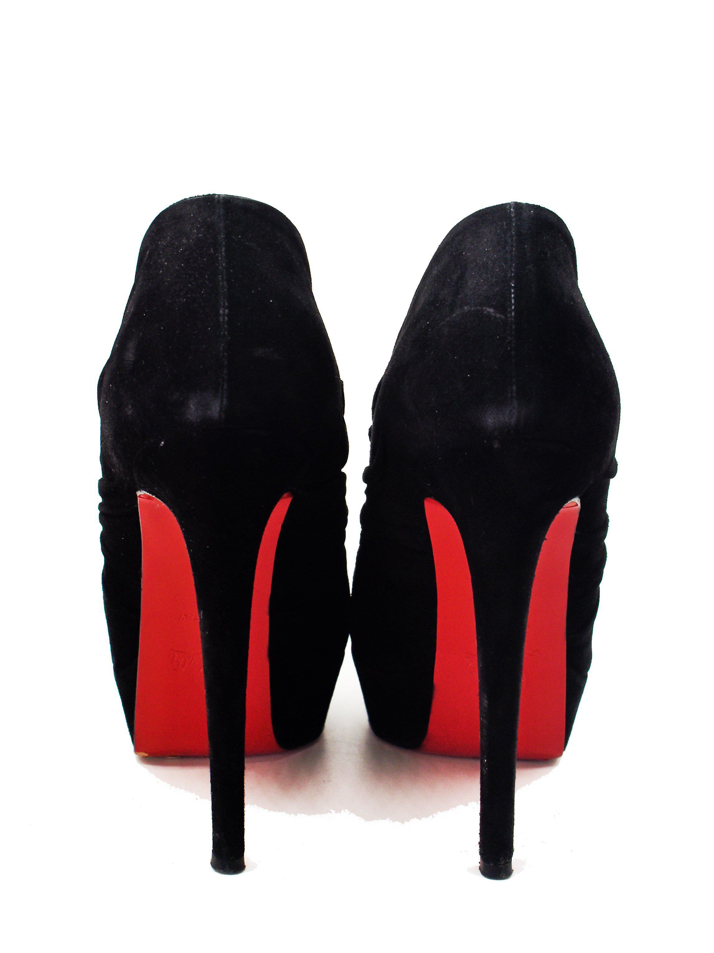 Christian Louboutin Støvletter - 38 / Sort / Kvinde - SassyLAB Secondhand