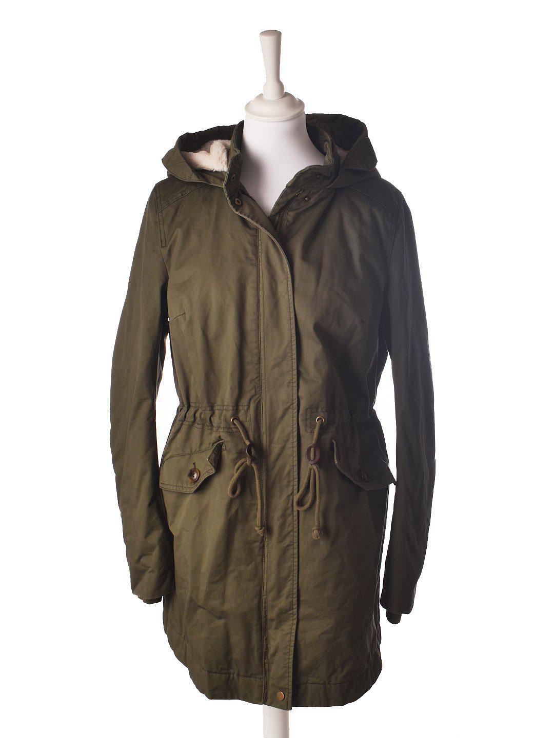 H&M Divided Jakke - M / Army / Kvinde - SassyLAB Secondhand