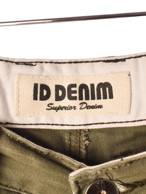 ID Denim Shorts - M / Army / Mand - SassyLAB Secondhand