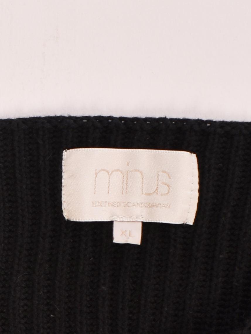 Minus Sweater - XL / Sort / Kvinde - SassyLAB Secondhand