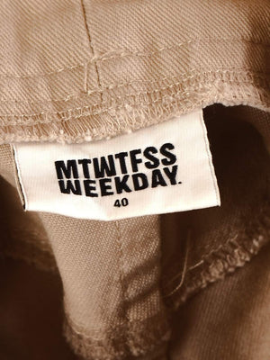 MTWTFSS Weekday Nederdel - 40 / Beige / Kvinde - SassyLAB Secondhand