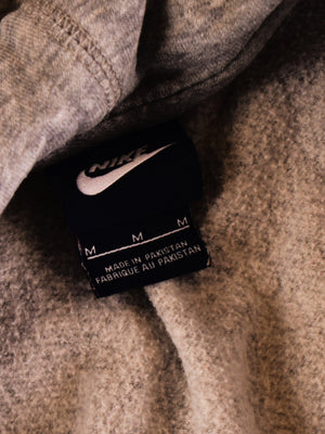Nike Hoodie - M / Grå / Kvinde - SassyLAB Secondhand