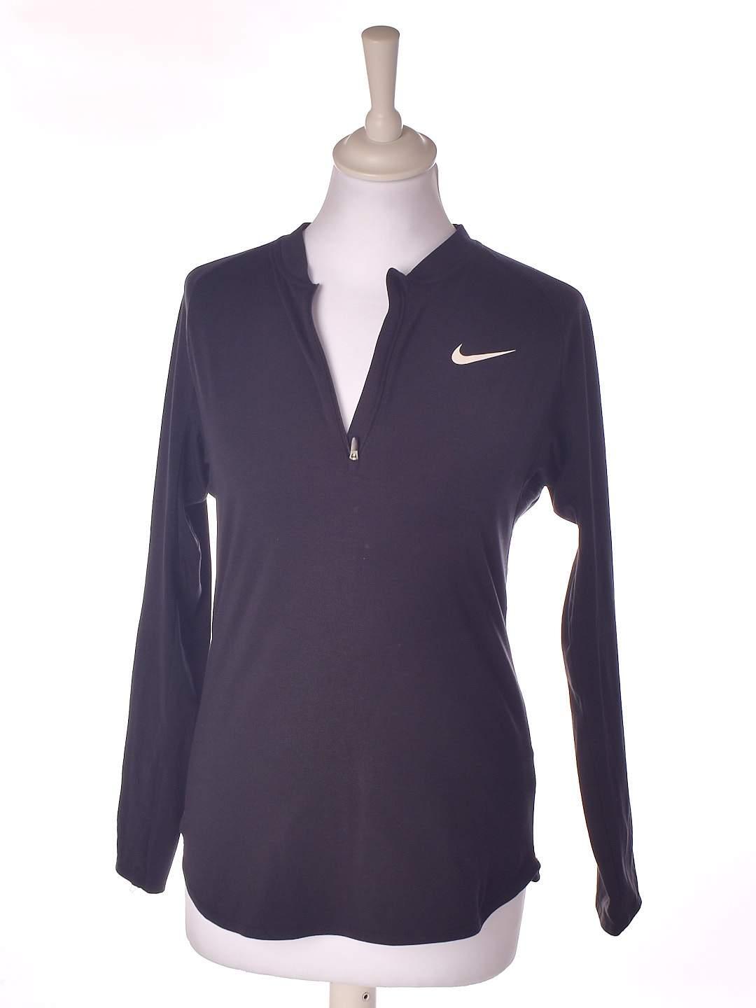 Nike Træningsbluse - S / Sort / Kvinde - SassyLAB Secondhand