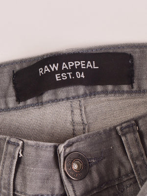 Raw Appeal Jeans - M / Grå / Kvinde - SassyLAB Secondhand