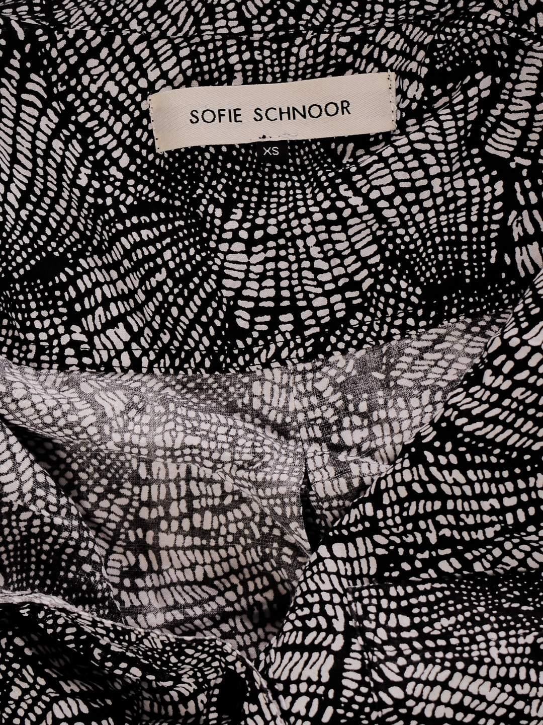 Skjorte fra Sofie Schnoor - SassyLAB Secondhand