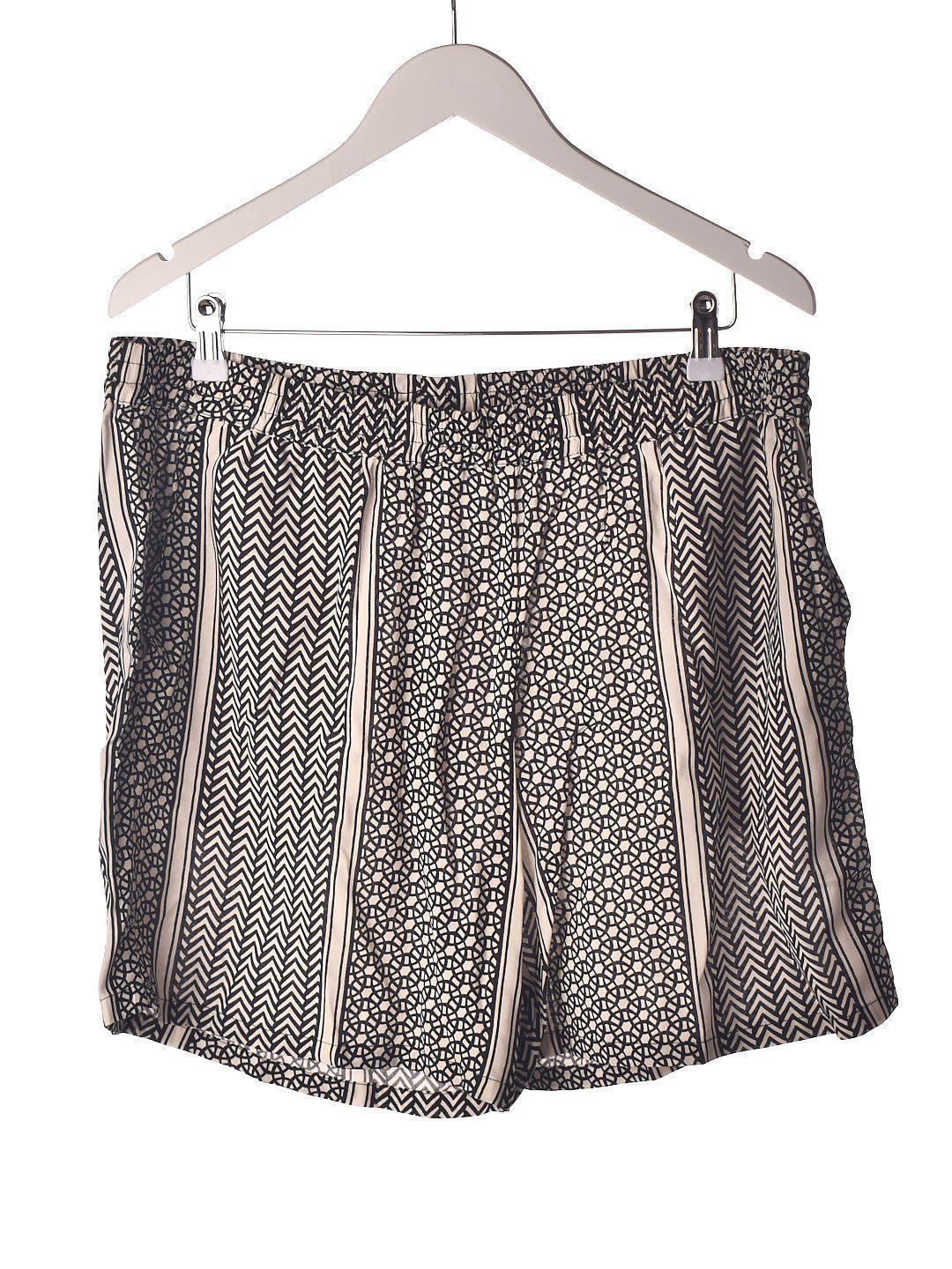 Soyaconcept Shorts - XXL / Hvid / Kvinde - SassyLAB Secondhand