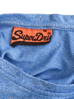 SuperDry T-Shirt - M / Blå / Kvinde - SassyLAB Secondhand