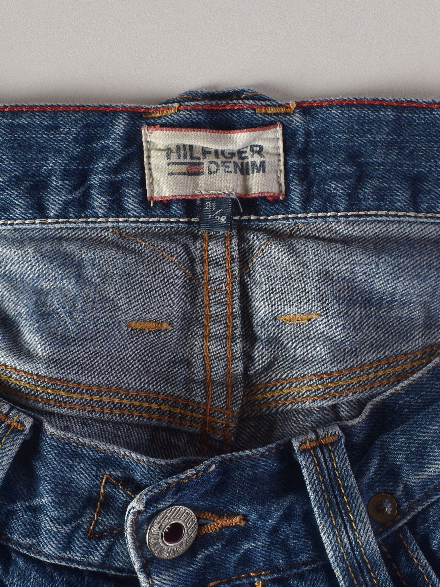 Tommy Hilfiger Jeans - W31 L32 / Blå / Kvinde - SassyLAB Secondhand