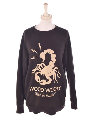 Wood Wood Sweatshirt - S / Sort / Kvinde - SassyLAB Secondhand