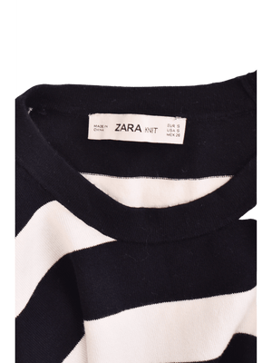 Zara Sweater - S / Sort / Kvinde - SassyLAB Secondhand