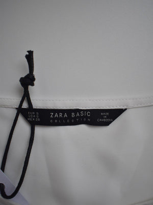 Zara Top - S / Hvid / Kvinde - SassyLAB Secondhand